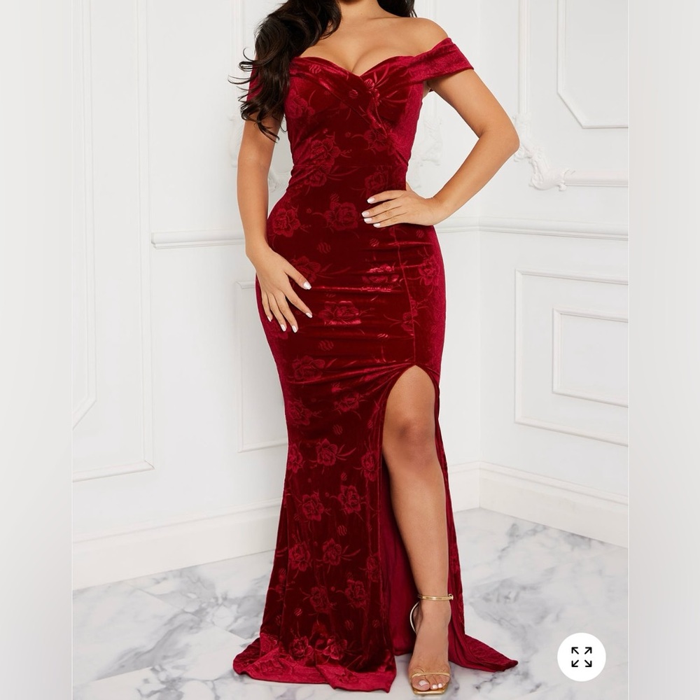 Velvet burgundy Maxi Evening Gown